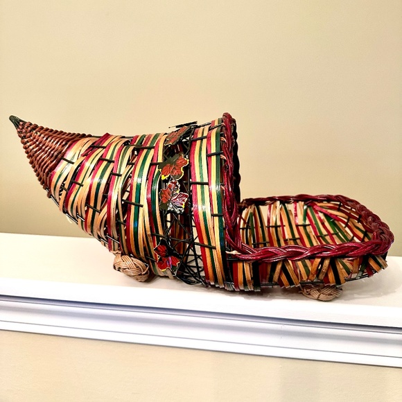 Basket - Picture 2 of 3